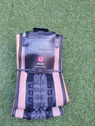 Cubierta ONZA Tyre PORCUPINE 29x2.4 TRC nueva