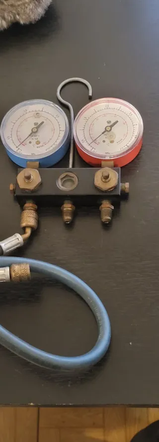 Manómetro R410A con manguera
