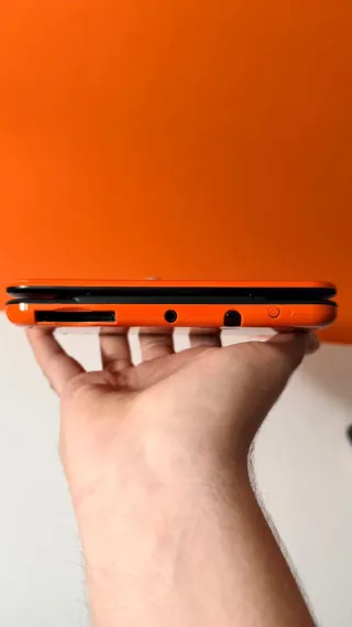 New Nintendo 3DS Naranja perfecto estado