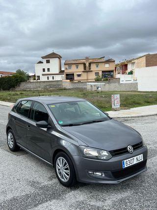 Volkswagen Polo 2010 6450€ 165.000kms
