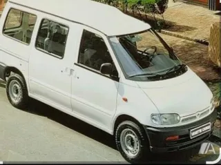 Nissan Vanette 2003