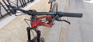 Bici eléctrica Forestal Syrion 2024