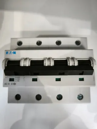 Interruptor Magnetotérmico EATON AZ-4 C100