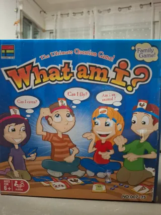 Juego de mesa What am I?