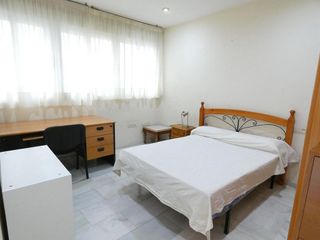 Piso en alquiler en Centro - Sagrario en Granada