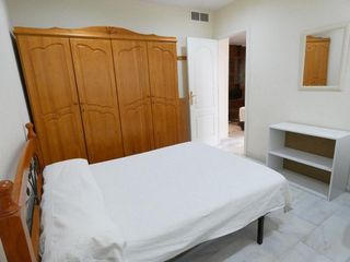 Piso en alquiler en Centro - Sagrario en Granada