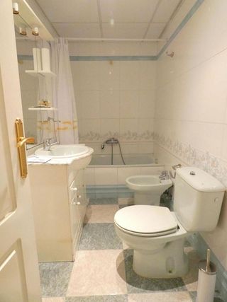 Piso en alquiler en Centro - Sagrario en Granada