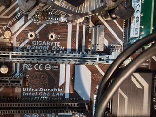 Ordenador Gigabyte B360M-D3H-CF (I5-8400)