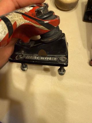 Ejes y ruedas de skate