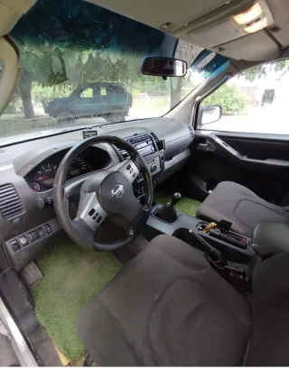 Nissan Navara 2005