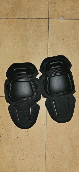 Rodilleras tácticas TMC negras