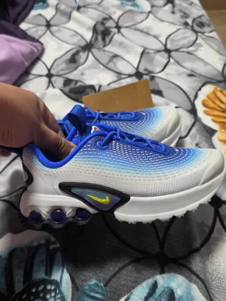 Nike Air Max DN Niños talla 28.5