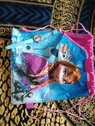 Reloj infantil Frozen y mochila