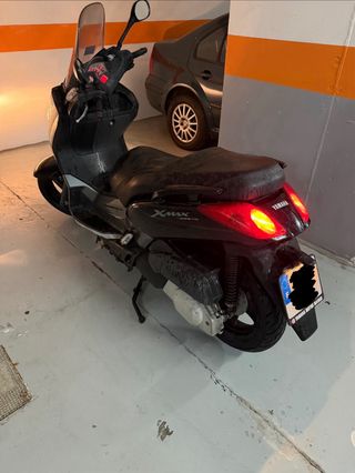 Yamaha Scooter Negro 32.000km