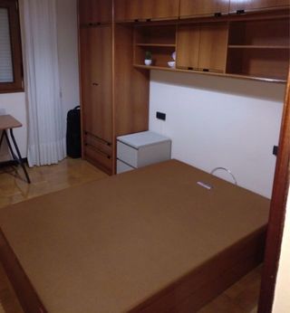 Canapé de madera 135cm