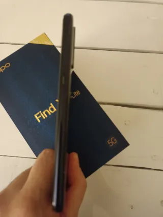Oppo Find X2 Lite