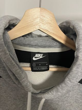 Sudadera Nike Gris y Blanca