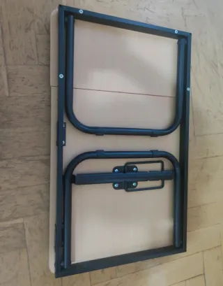 Mesa Cama Plegable con soporte