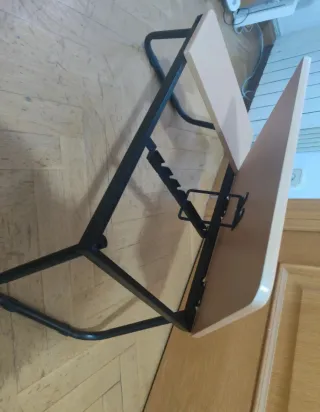 Mesa Cama Plegable con soporte