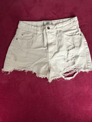 Pantalón corto