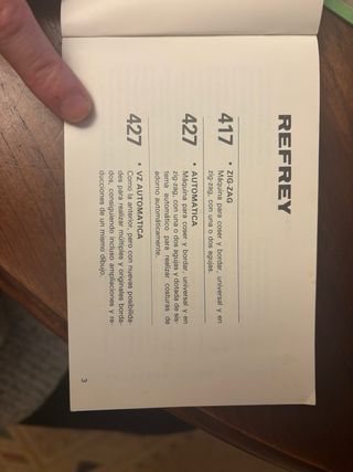 Máquina de coser Refrey 427 VZ