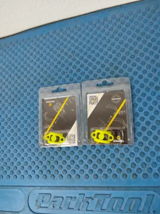 Abrazaderas Magura Flúor