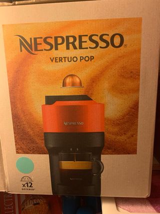 Cafetera Nespresso Vertuo Pop nueva sin usar