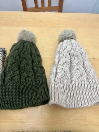 Bufanda y gorro tejido