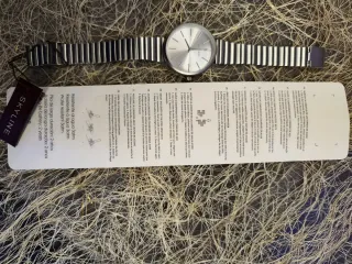 Relógio Skyline Prata e Branco