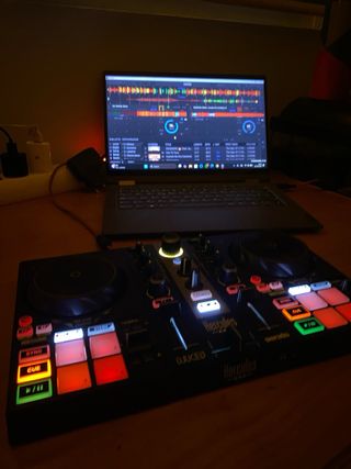 Hercules DJControl Impulse 200 MK2