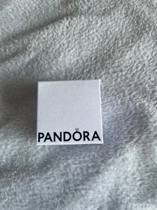 Anillo Pandora Corazón Rojo y Plata