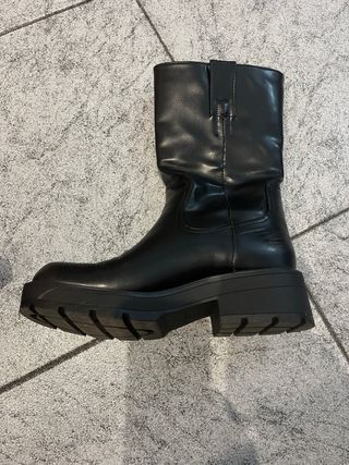 Botines negros con plataforma