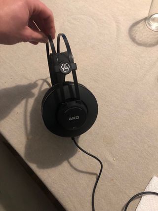 Cascos AKG K52 Negros
