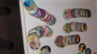 Tazos Pokémon y otros