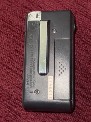 Radio Sony Walkman SRF-S84 Mega Bass FM Stereo