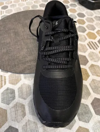 Under Armour Trail Talla 44