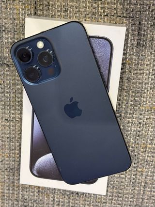 iPhone 15 Pro Max Apple