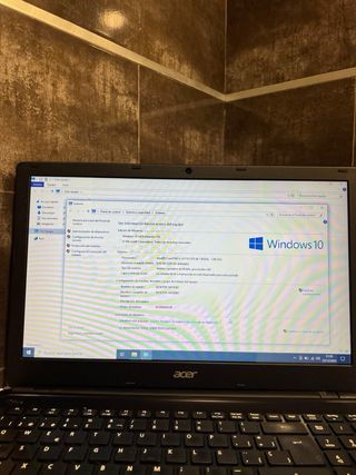 Portátil Acer Core i3 / 6GB RAM