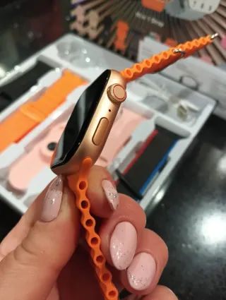 Reloj inteligente Smartwatch 10 en 1 con 10 coreas