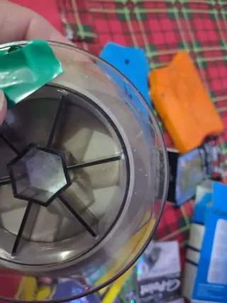 Kit pesca: filo, ami, piombi, galleggianti