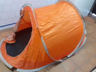 Tienda de campaña naranja 2 personas