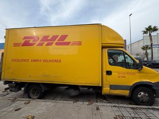 camión carrozado 3500kg con plataforma