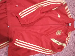Chándal Adidas Rojo y Dorado