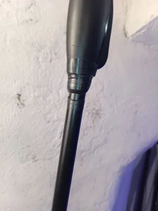 2 Pies de micrófono rectos base redonda