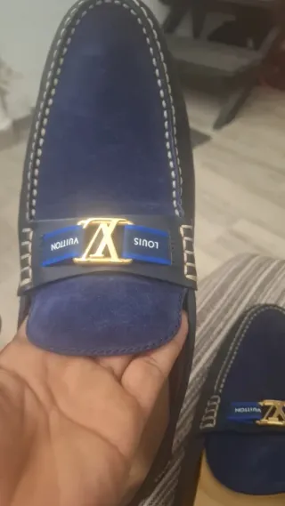 Zapatos Louis Vuitton Azul y Dorado