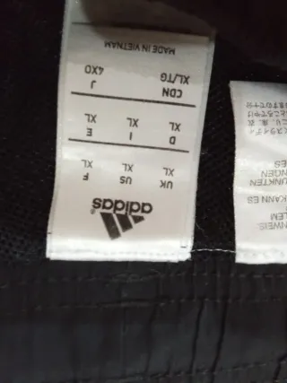 Pantalón Adidas Negro