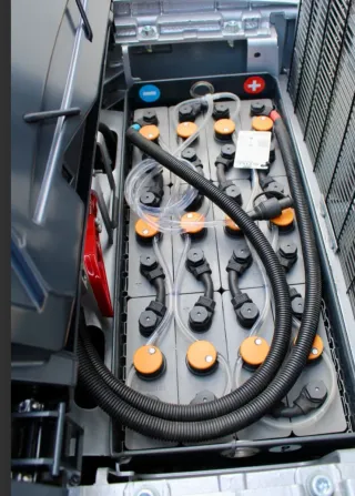 Apilador Eléctrico Still gran Elevación