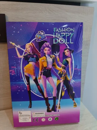 Muñeca Rumi guerrera kpop