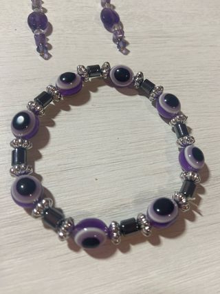 REBAJADO! Conjunto de pulsera y pendientes morados