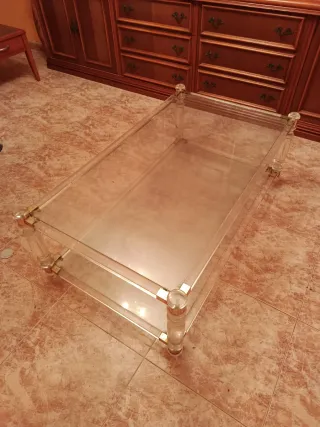 Mesa de centro cristal y metal dorado